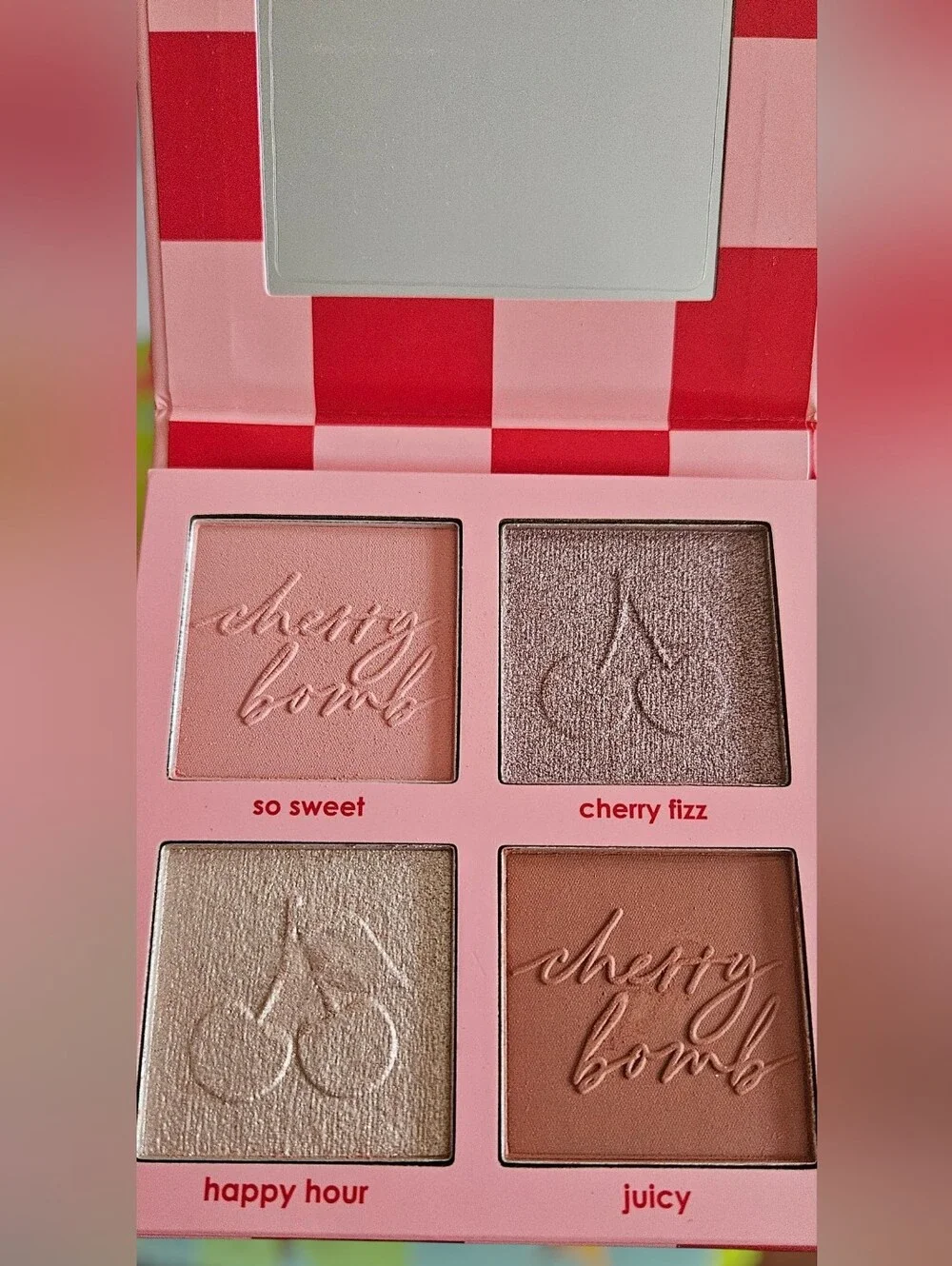 Ciaté Cherry Bomb Blush & Highlighter Palette